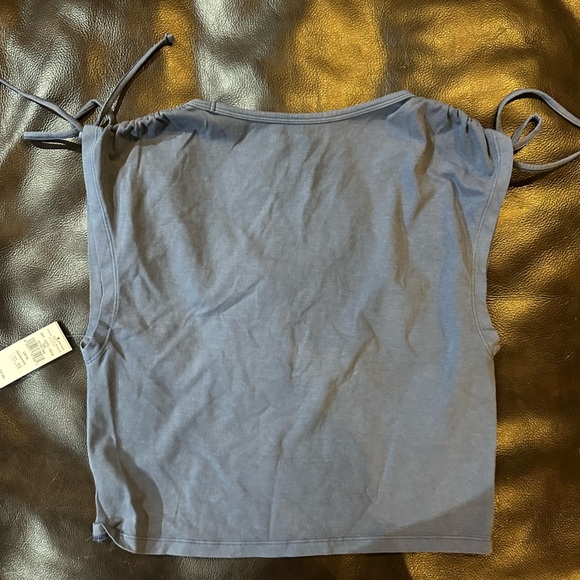 American Eagle Outfitters Deep Blue Tee - Picture 4 of 5
